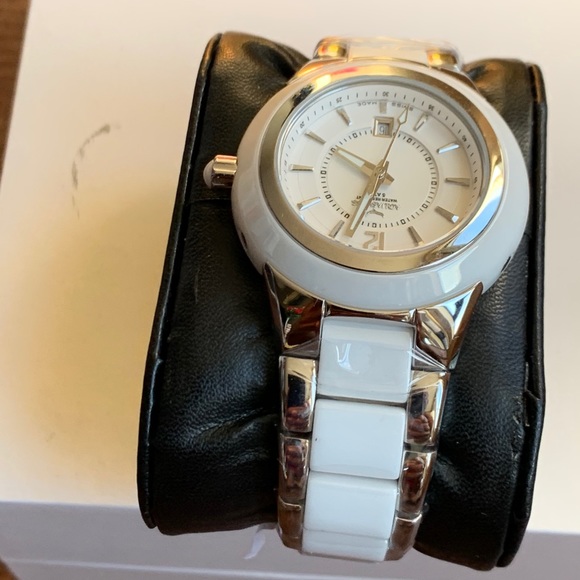 Aquaswiss water resistant 5ATM Swiss made watch - Picture 3 of 16